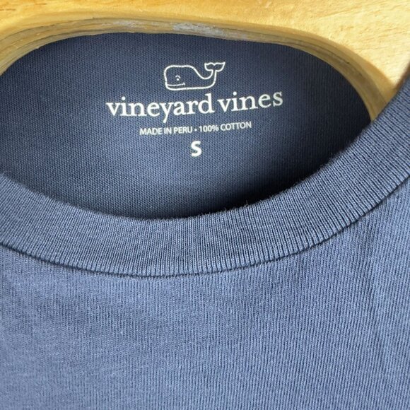 Vineyard Vines Hanukkah 2016 T-Shirt Men S Navy Blue Whale Graphic Front Pocket - Picture 4 of 9